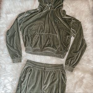 VS PINK velvet track suit